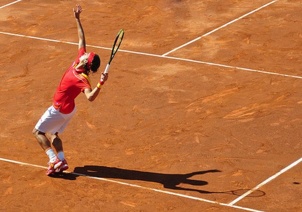 Feliciano Lopez au service